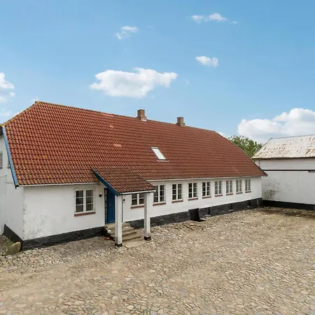Markeregaard * Spidsegård